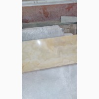 Мрамор в складе недорогой Слябы и плитка зеркальные высокого качества