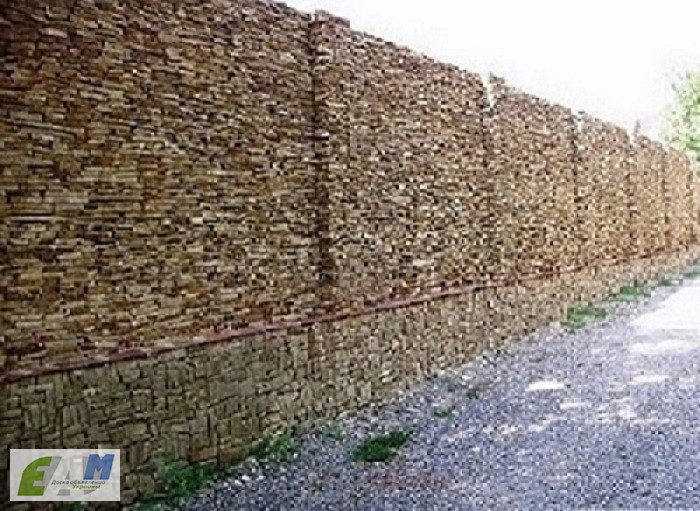 Фото 2. Фасадно-стеновая нарезка-торец из песчаника