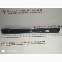 Стоп сигнал крышки багажника верхний Tesla model S, model S REST 6005917-00