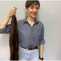 Покупаем волосы в Харькове от 35 см Мы не посредники, а производственное предприятие