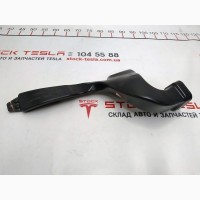 Воздуховод обдува ног водителя Tesla model 3 1099297-00-D 1099297-00-D M3