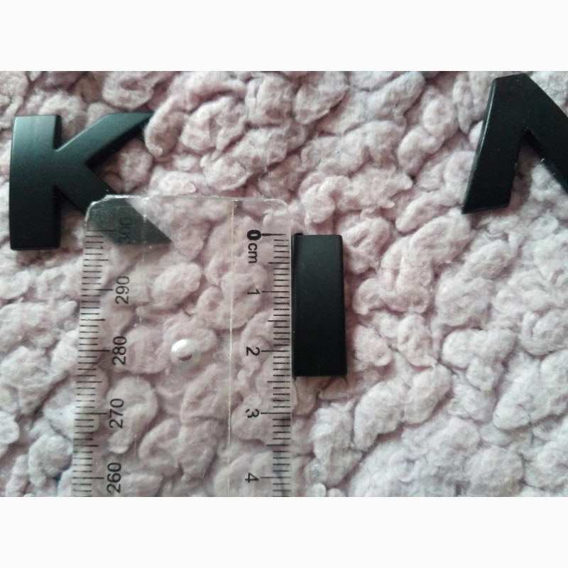 Фото 6. Металлические буквы KIA Чёрная на кузов авто не ржавеют