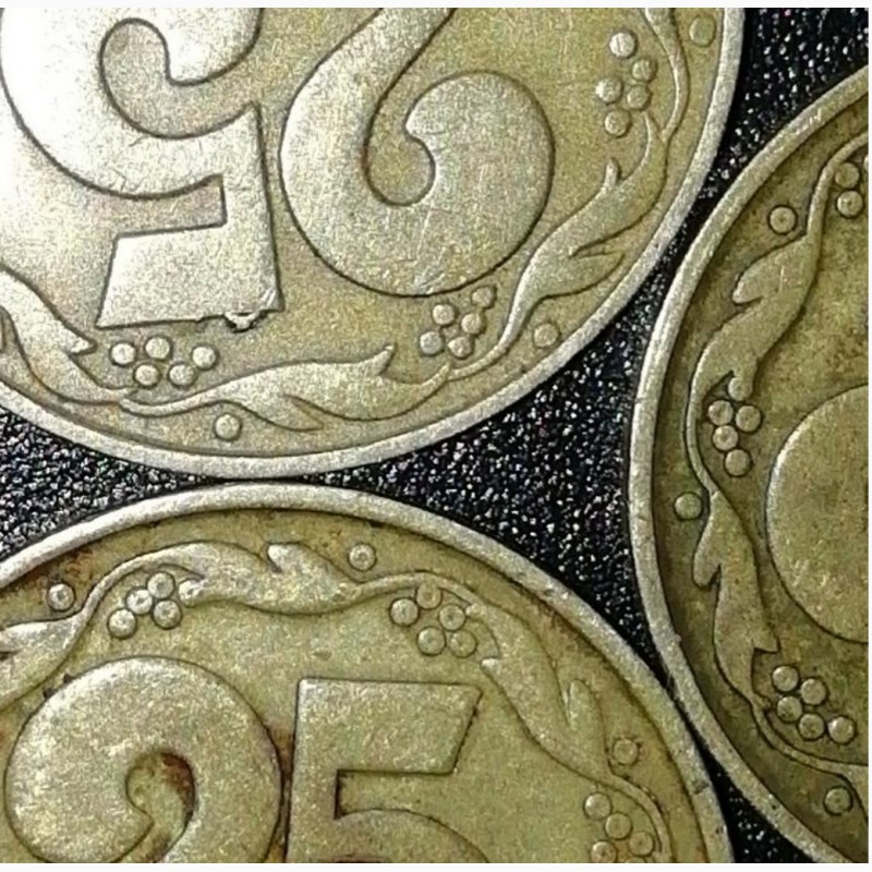 Фото 2. Продам монеты 25копеек 1992г