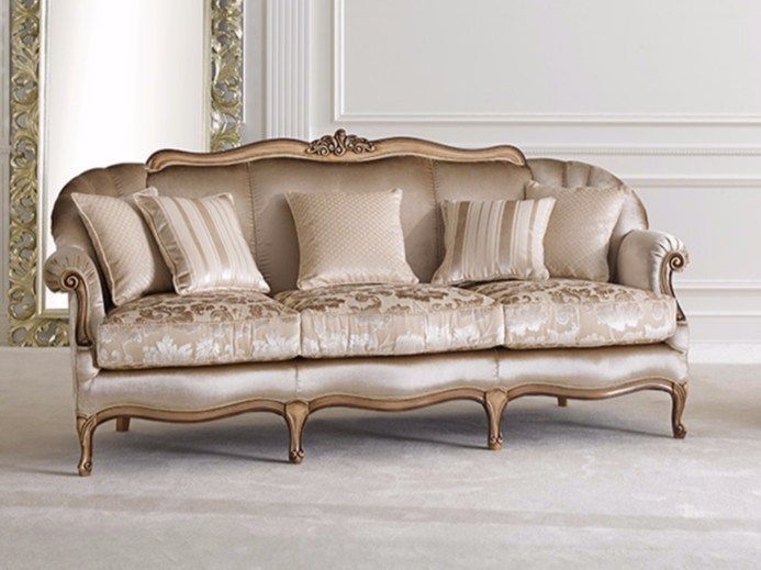 Фото 5. Итальянская мягкая мебель: диваны, кресла, пуфы