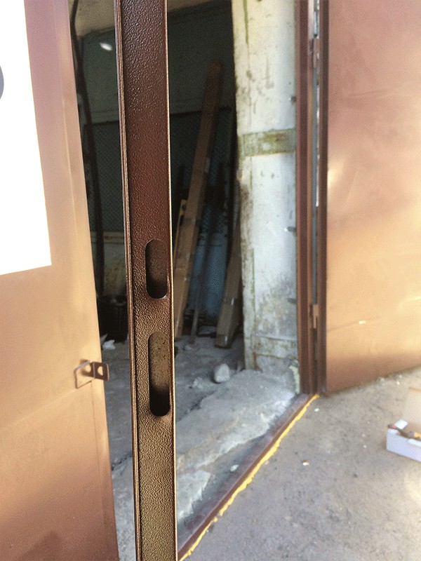 Фото 2. Входная техническая дверь Торнадо производства торговой марки ТМ МСМ