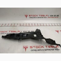 Кронштейн внутренний правый стойки C Tesla model S, model S REST 1009273-00