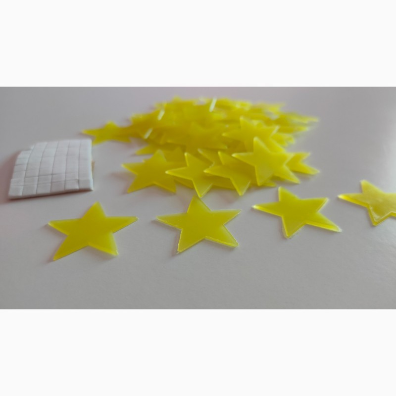 Фото 2. Звёзды желтые 50 шт для декора комнаты, детских