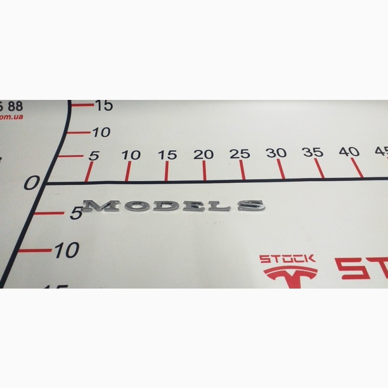 Фото 2. Эмблема MODEL S крышки багажника Tesla model S, model S REST 1013738-00-C