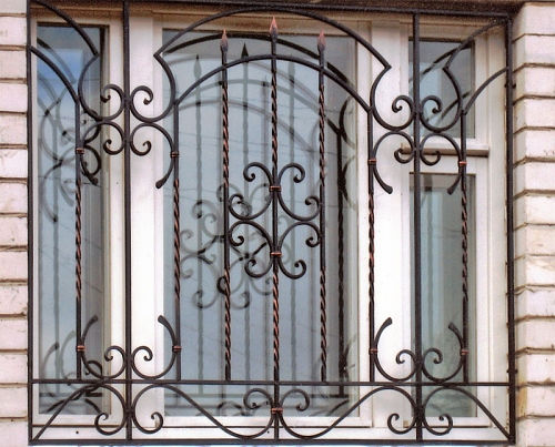 Фото 2. Решетки на окна цена Луцк