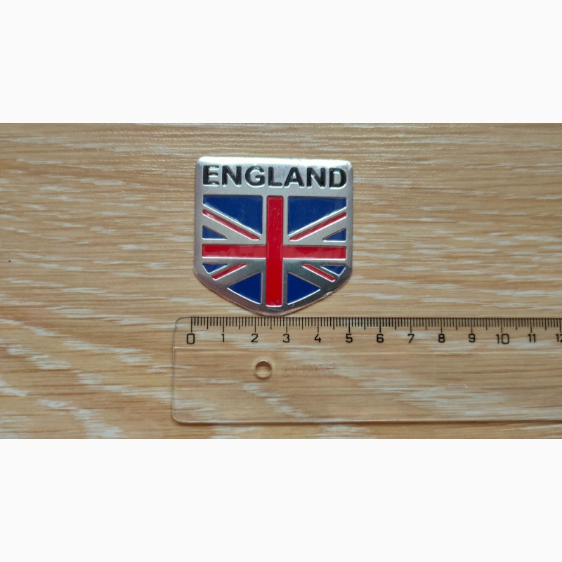 Фото 3. Наклейка на авто Флаг Англии алюминиевая