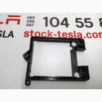 Крышка прижимная радара автопилота AP 2.5 NEW Tesla model X 1118620-00-C 11