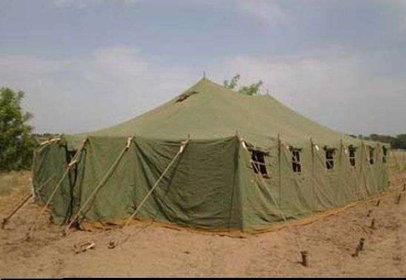 Фото 17. Палатка военная для применения в строительстве и для других целей