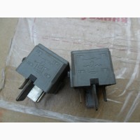 Реле Мерседес A A0025422619, Hella 4RA007793-07, 12V оригинал