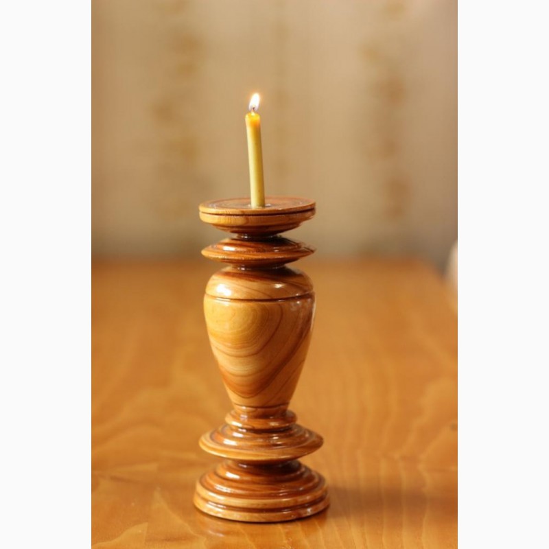 Фото 18. Деревянный подсвечник для тонкой церковной свечи, отличный подарок