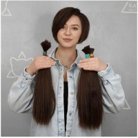 Купимо ваше волосся у Луцьку від 35 см Продати натуральне волосся у Луцьку - це вигідно