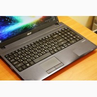 Отличный игровой ноутбук Acer Travelmate 5740G