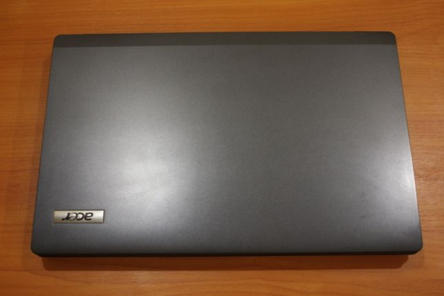 Фото 4. Отличный игровой ноутбук Acer Travelmate 5740G