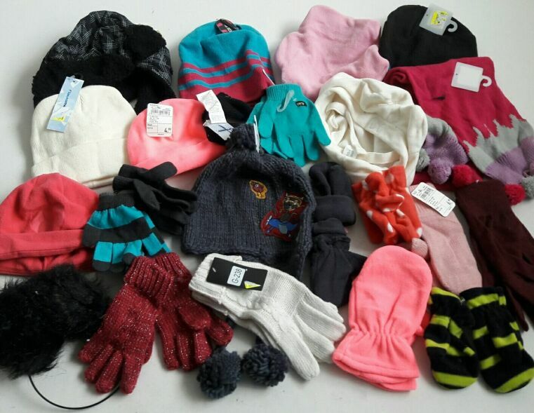Фото 3. Продам Детские шапки, шарфы, перчатки (Германия)